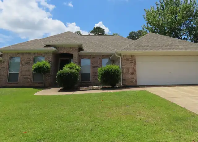 Property at 3115 Oak Bnd, Tyler, TX, 75707, 4 beds, 2 baths, [object Object]