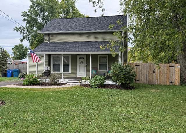Photo of 11 Cross St, Bristol, IL 60512
