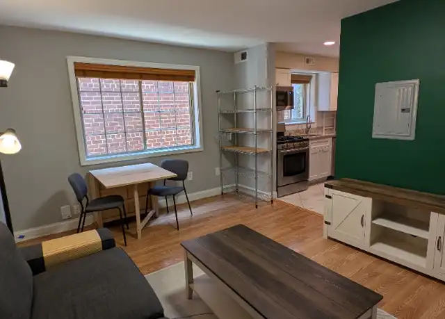 Property at 718 Park Rd NW #4, Washington, DC, 20010, 2 beds, 1 bath, [object Object]