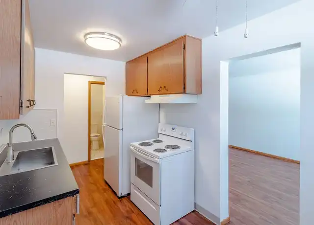 Property at 1765-1769 Carroll LLC - 1765 Carroll Ave, Saint Paul, MN, 55104, 0-2 beds, 1 bath, [object Object]