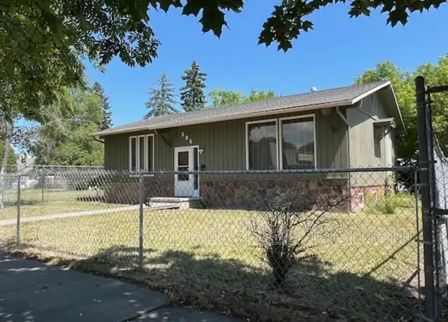 Property at 295 4th Ave W, Kalispell, MT, 59901, 4 beds, 2 baths, [object Object]