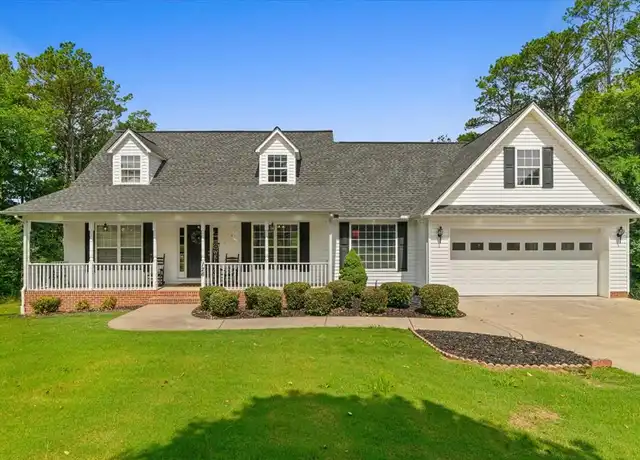 Property at 126 Bloomington Dr, Dalton, GA, 30721, 3 beds, 2 baths, [object Object]