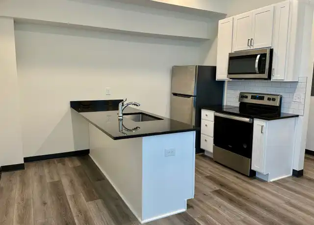 Property at 1179 7th St E Unit 202, St Paul, MN, 55106, 1 bed, 1 bath, [object Object]