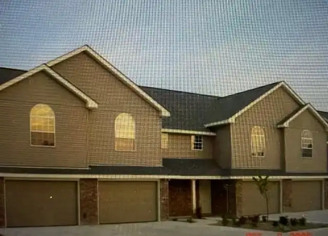 Property at 302 Perryl Ln, Luling, LA, 70070, 3 beds, 2.5 baths, [object Object]
