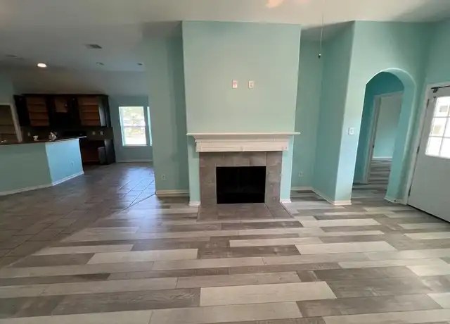 Property at 70 N Forrest Ave, La Porte, TX, 77571, 3 beds, 2 baths, [object Object]