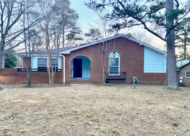 Property at 1332 Woodberry Rd, Charlotte, NC, 28212, 3 beds, 2 baths, [object Object]