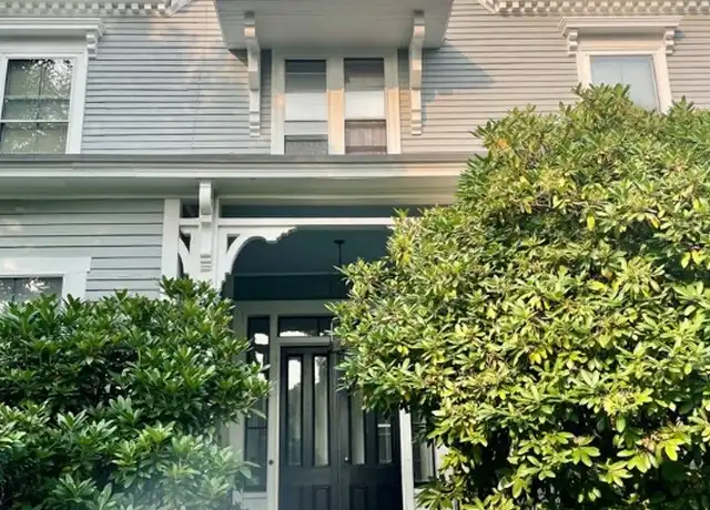 Property at 72 Ayrault St, Newport, RI, 02840, 4 beds, 3.5 baths, [object Object]