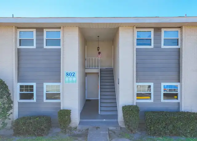 Property at 802 Sky Lake Cir Unit C, Orlando, FL, 32809, 4 beds, 2 baths, [object Object]