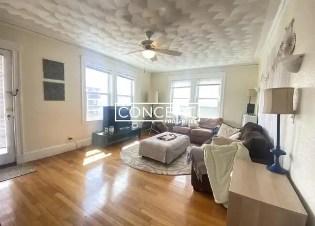 Property at 66 Craigie St, Somerville, MA, 02143, 3 beds, 1 bath, [object Object]