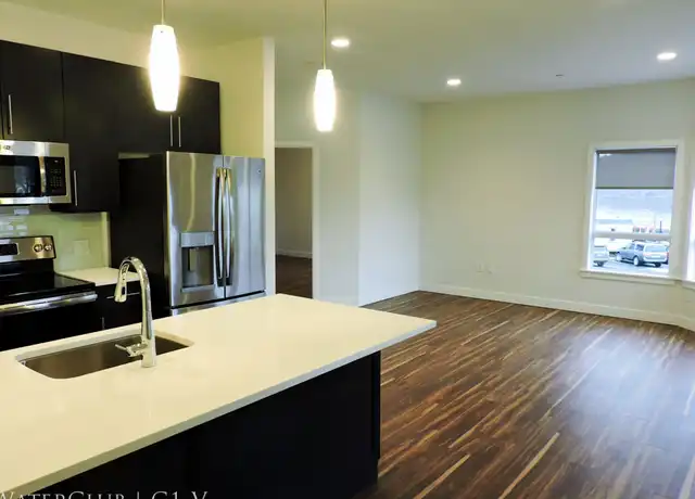 Property at 36 Pine St Unit 404, Poughkeepsie, NY, 12601, 3 beds, 2 baths, [object Object]