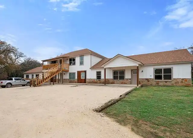 Property at 2877 Conveyor Dr Unit B, Burleson, TX, 76028, 2 beds, 2 baths, [object Object]
