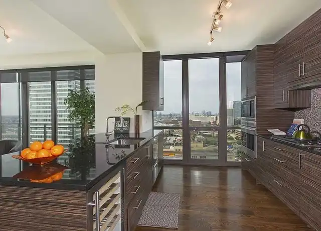 Property at 670 W Wayman St Unit A 1206, Chicago, IL, 60661, 2 beds, 2 baths, [object Object]