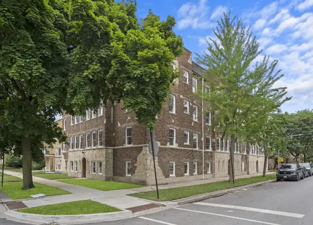 Property at 3035 W Rosemont Ave Unit 1, Chicago, IL, 60659, 2 beds, 1 bath, [object Object]