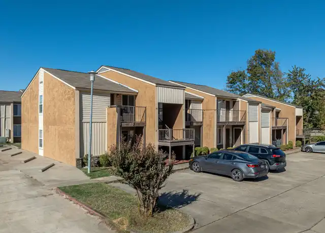 Property at 2921 Old Greenwood Rd Unit 20, Fort Smith, AR, 72903, 2 beds, 1.5 baths, [object Object]