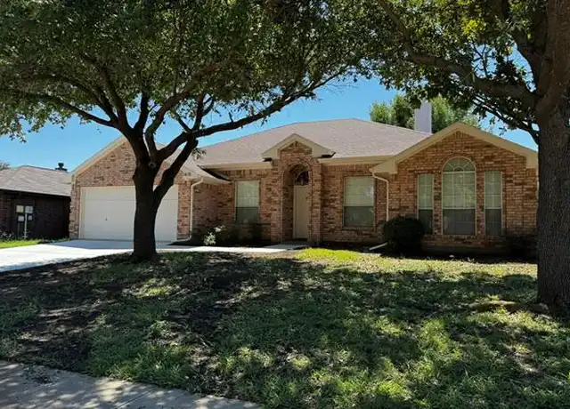 Property at 1416 La Mirada, Denton, TX, 76208, 5 beds, 3 baths, [object Object]