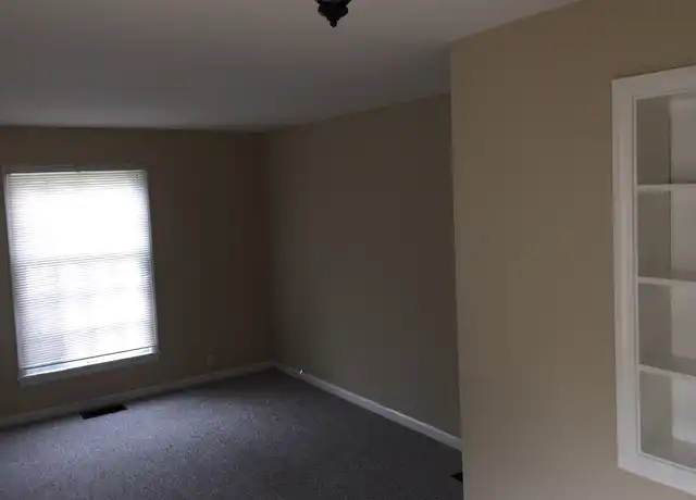 Property at 4614 E 16th St, Indianapolis, IN, 46201, 1 bed, 1 bath, [object Object]