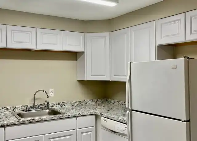 Property at 4915 W Genesee St Unit D4, Camillus, NY, 13031, 2 beds, 1.5 baths, [object Object]