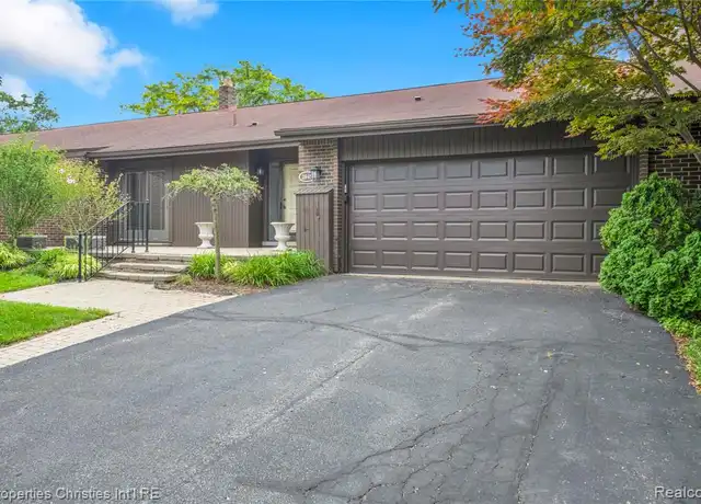 Property at 2045 Bordeaux St, West Bloomfield, MI, 48323, 3 beds, 2.5 baths, [object Object]