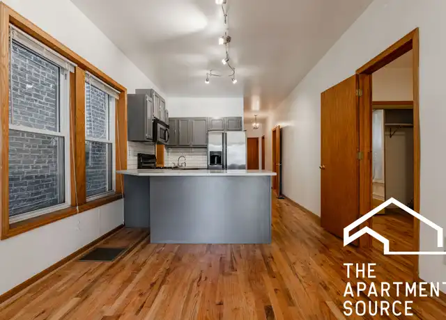 Property at 2110 N Oakley Ave Unit 1f, Chicago, IL, 60647, 2 beds, 1.5 baths, [object Object]