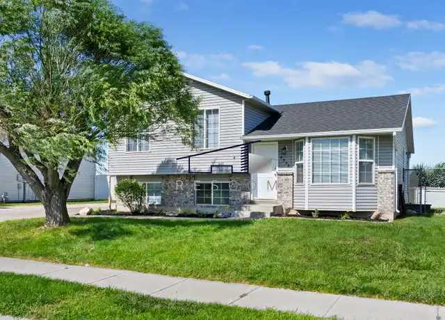 Property at 4935 S 3975 W, Roy, UT, 84067, 5 beds, 2 baths, [object Object]