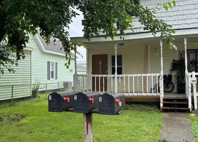 Property at 121 W South C St Unit B, Gas City, IN, 46933, 2 beds, 1 bath, [object Object]