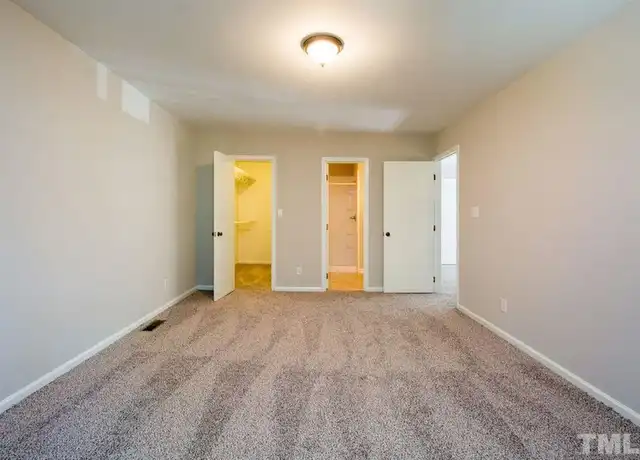 Property at 522 Oak Run Dr, Raleigh, NC, 27606, 1 bed, 1 bath, [object Object]