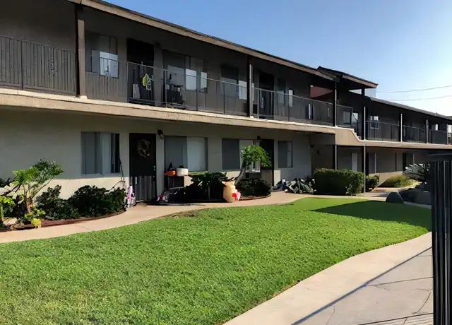 Property at 11330 La Mirada Blvd Unit 104, Whittier, CA, 90604, 1 bed, 1 bath, [object Object]