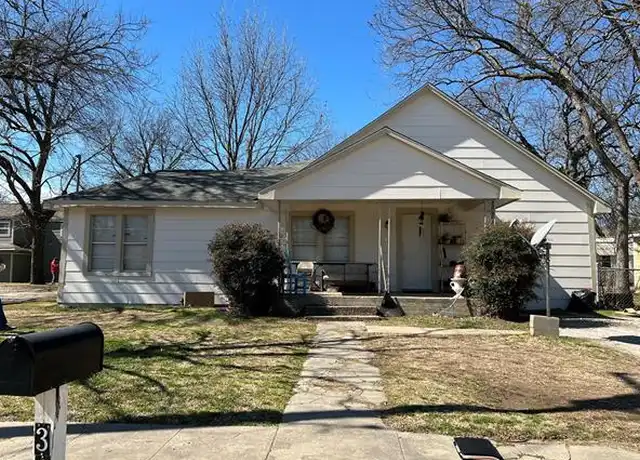 Property at 317 Ritchey St, Gainesville, TX, 76240, 5 beds, 2 baths, [object Object]