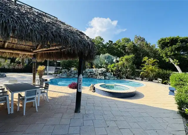 Property at 443 4th Rd Unit MAIN, Key Largo, FL, 33037, 3 beds, 2 baths, [object Object]