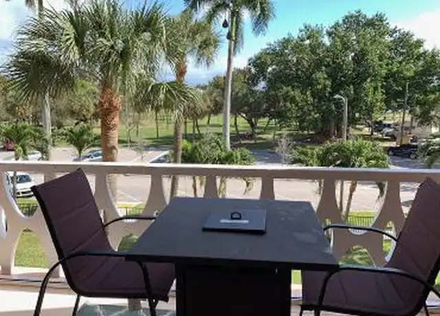 Property at 15 S Golfview Rd #305, Lake Worth Beach, FL, 33460, 1 bed, 1 bath, [object Object]