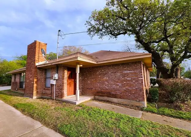 Property at 2202 Bolivar St, Denton, TX, 76201, 2 beds, 2 baths, [object Object]