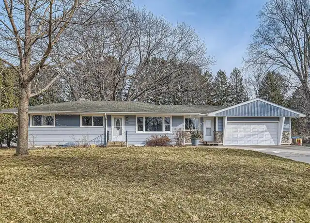 Property at 2661 Martin Way, Saint Paul, MN, 55110, 4 beds, 2 baths, [object Object]