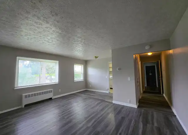 Property at 29 Bennington Dr Unit 39 B, Rochester, NY, 14616, 2 beds, 1 bath, [object Object]