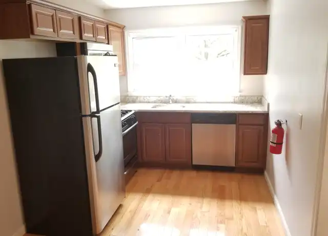 Property at 17 Old Allamuchy Rd Unit 1, Hackettstown, NJ, 07840, 1 bed, 1 bath, [object Object]
