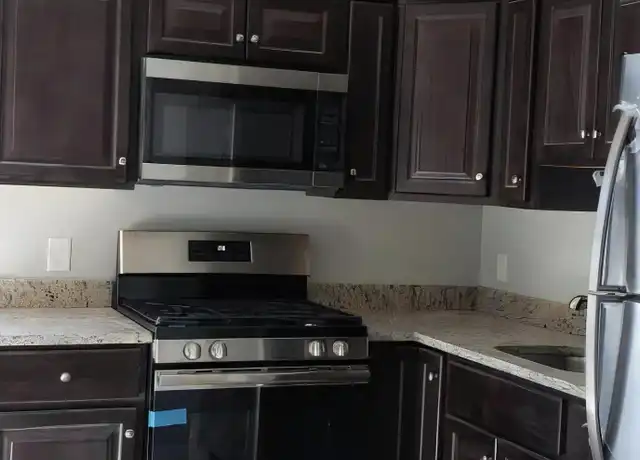 Property at 72 Plain St, Fall River, MA, 02723, 2 beds, 1 bath, [object Object]