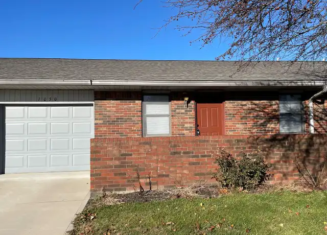 Property at 1100 Holly Ct, Plainfield, IN, 46168, 2 beds, 1 bath, [object Object]