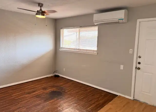Property at 1710 10th St Unit 14, Wichita Falls, TX, 76301, 1 bed, 1 bath, [object Object]