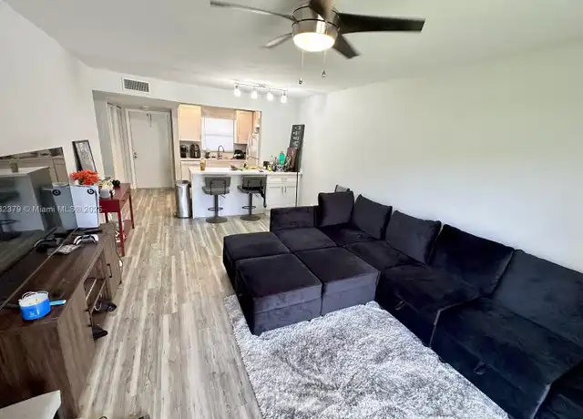 Property at 2755 W Atlantic Ave #3102, Delray Beach, FL, 33445, 1 bed, 1 bath, [object Object]