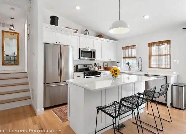 Property at 685 Milton Dr, Naperville, IL, 60563, 3 beds, 1.5 baths, [object Object]