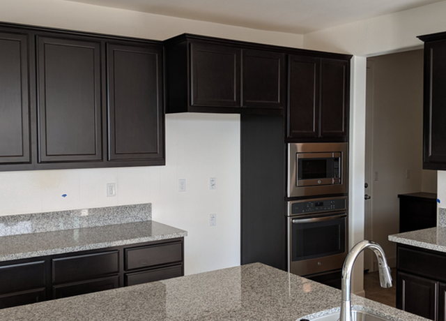 Photo of 244 Huntley Ave, Tracy, CA 95391