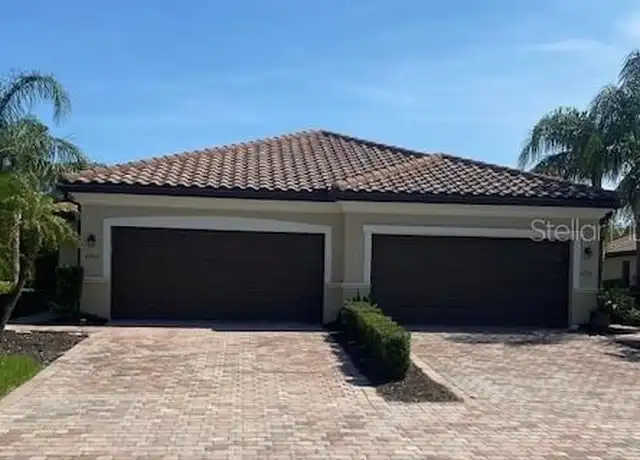 Property at 6760 Willowshire Way, Bradenton, FL, 34212, 3 beds, 2 baths, [object Object]