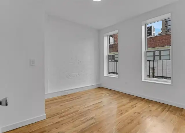 Property at 322 E 93rd St Unit 3C, New York, NY, 10128, 1 bed, 1 bath, [object Object]
