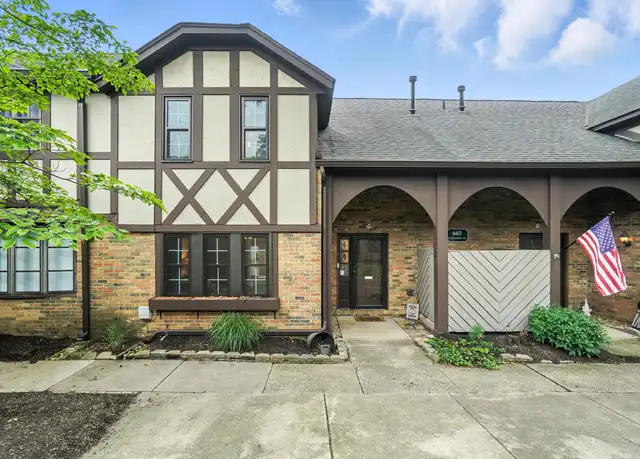 Property at 665 Olde Towne Ave Unit C, Columbus, OH, 43214, 3 beds, 2.5 baths, [object Object]