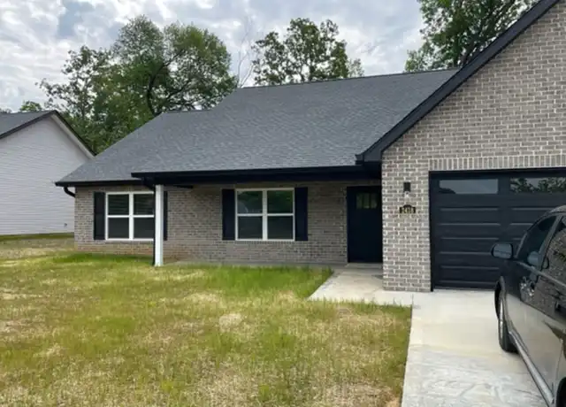 Property at 2418 Patrick Ave, Maryville, TN, 37804, 3 beds, 2 baths, [object Object]