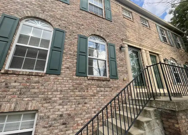 Property at 3020 Skylar Ln, Indianapolis, IN, 46208, 2 beds, 2.5 baths, [object Object]