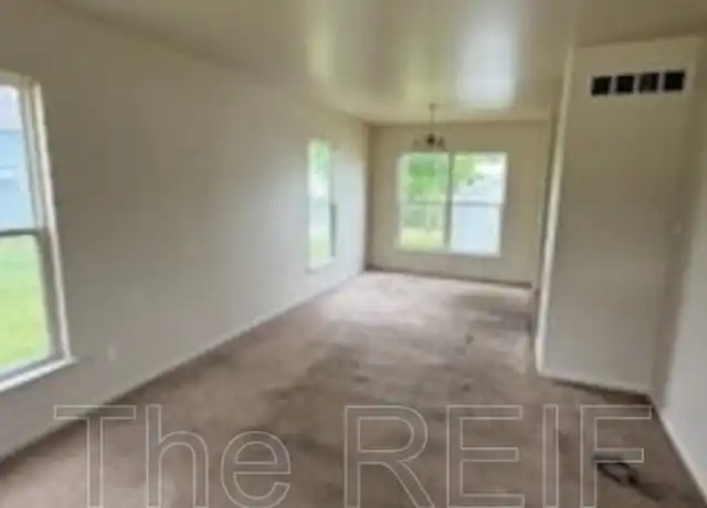 Property at 1526 Garland St, Flint, MI, 48503, 3 beds, 2.5 baths, [object Object]