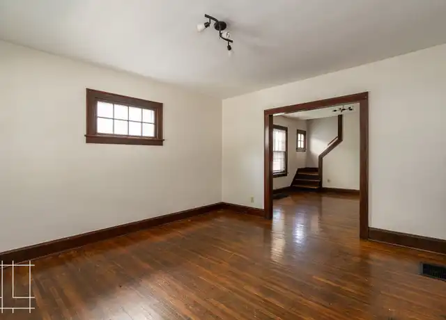 Property at 1450 Summit St, Columbus, OH, 43201, 3 beds, 1.5 baths, [object Object]