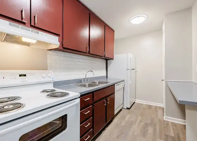 Property at Northlake Apartments - 2000 Northlake Pkwy, Tucker, GA, 30084, 1-2 bed, 0-1.5 baths, [object Object]