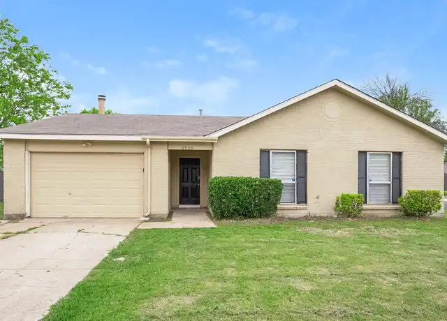 Property at 6900 Chapman Dr, North Richland Hills, TX, 76182, 3 beds, 2 baths, [object Object]