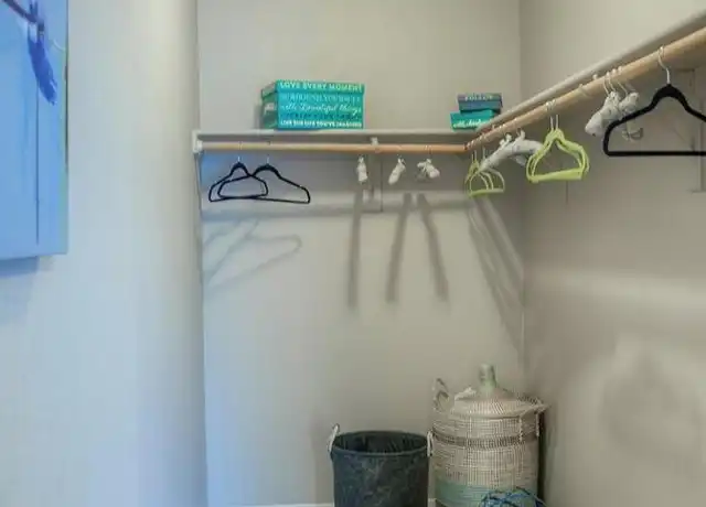 Property at 125 S Alma School Rd, Chandler, AZ, 85224, 1 bed, 1 bath, [object Object]
